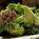 broccoli, vegetables, food-7126647.jpg